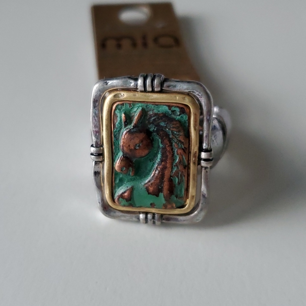 Ring